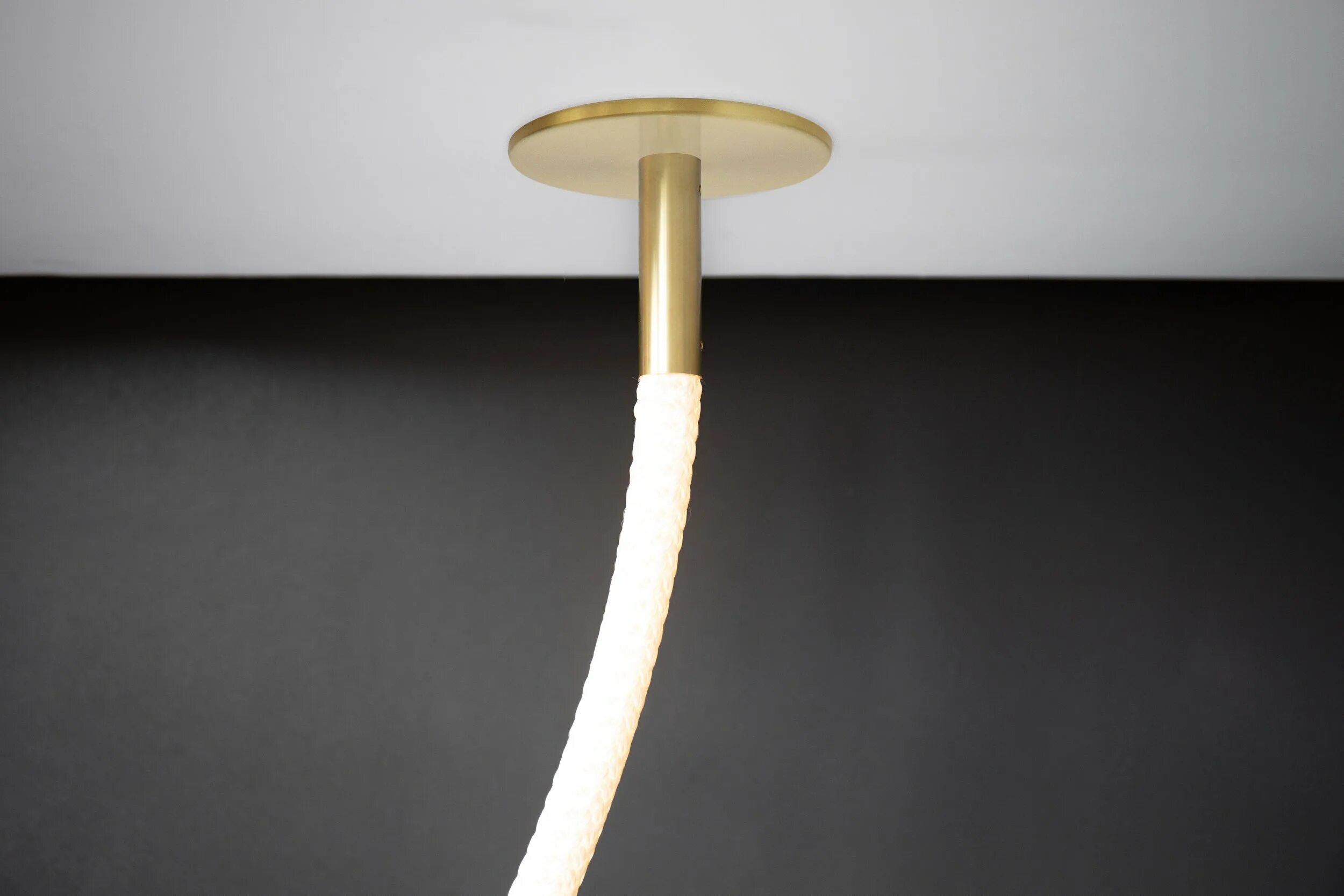 Luke lamp. Светильник luke lampco tracer bar. светильник tracer loop by luke lamp co. luke lamp co бра. светильник tracer bar i by luke lamp co.