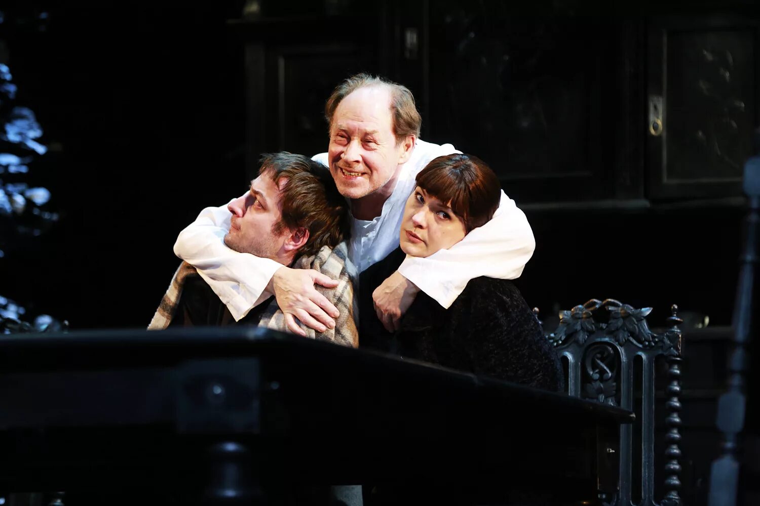 Мещане спектакль театр на васильевском. Театр на васильевском мещане. Мещане спектакль театр на васильевском актеры. Мещане горький спектакль. 19.