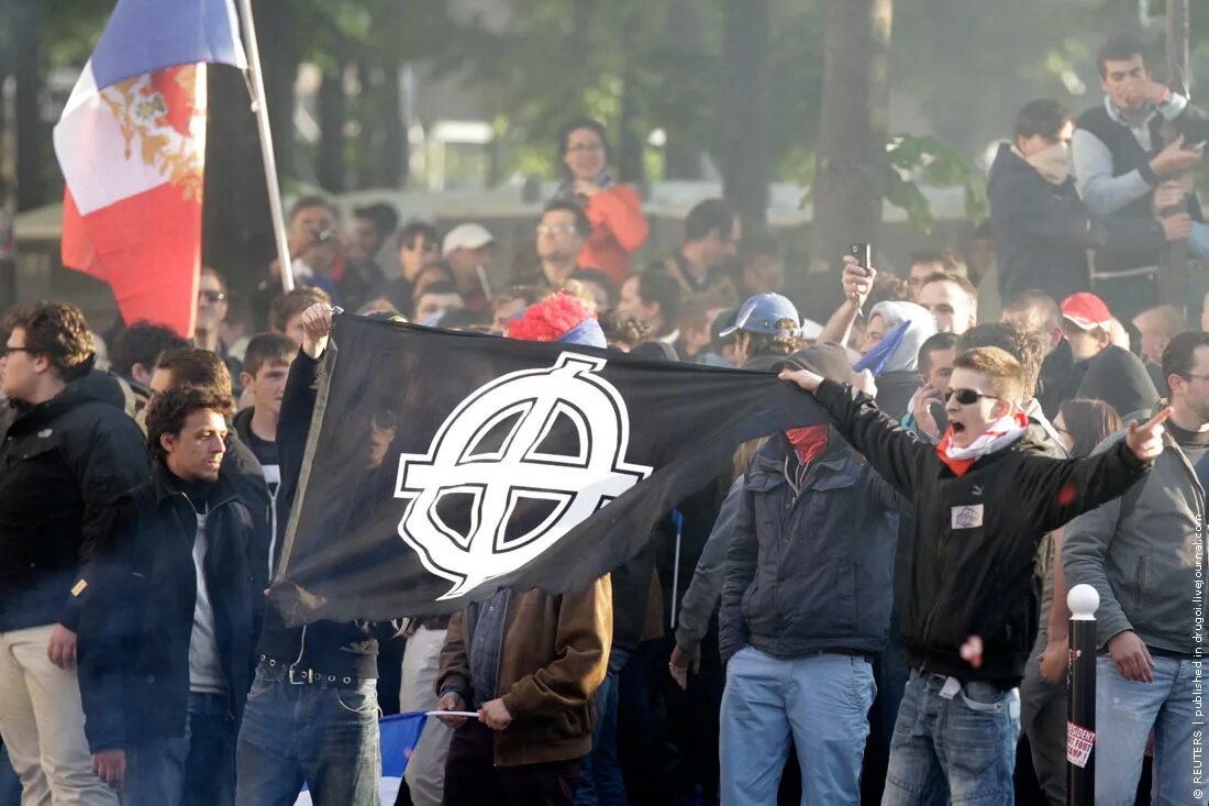 жан мари ле пен национальный фронт. политическая партия франции. национализм во франции. национальный фронт (в польше, франции и италии). партии и партийная система франции.