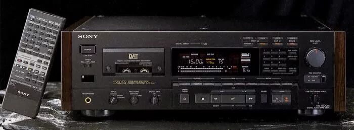 Sony lyt 808. Sony ta f690. Sony lyt 808. 808 roland logo. Sony cassette-corder.