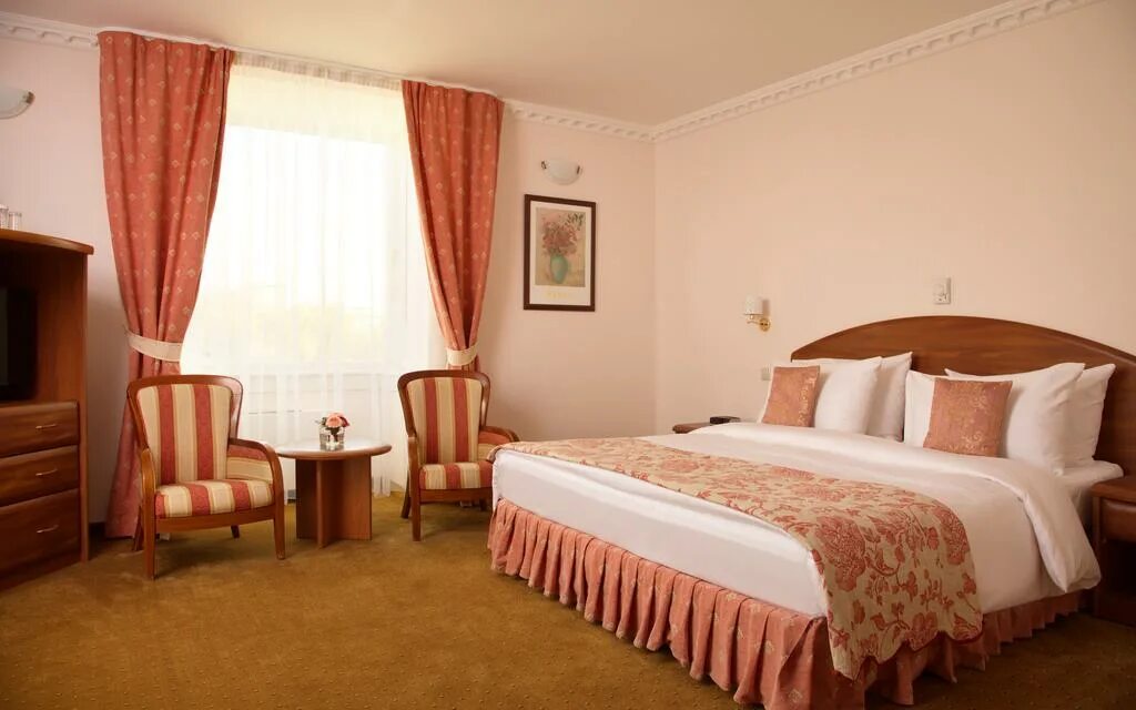 Отель radisson slavyanskaya hotel and business centre. Radisson slavyanskaya hotel and business centre. Рэдиссон славянская 4 гостиница. Рэдиссон славянская отель москва. Рэдиссон славянская 4 гостиница.