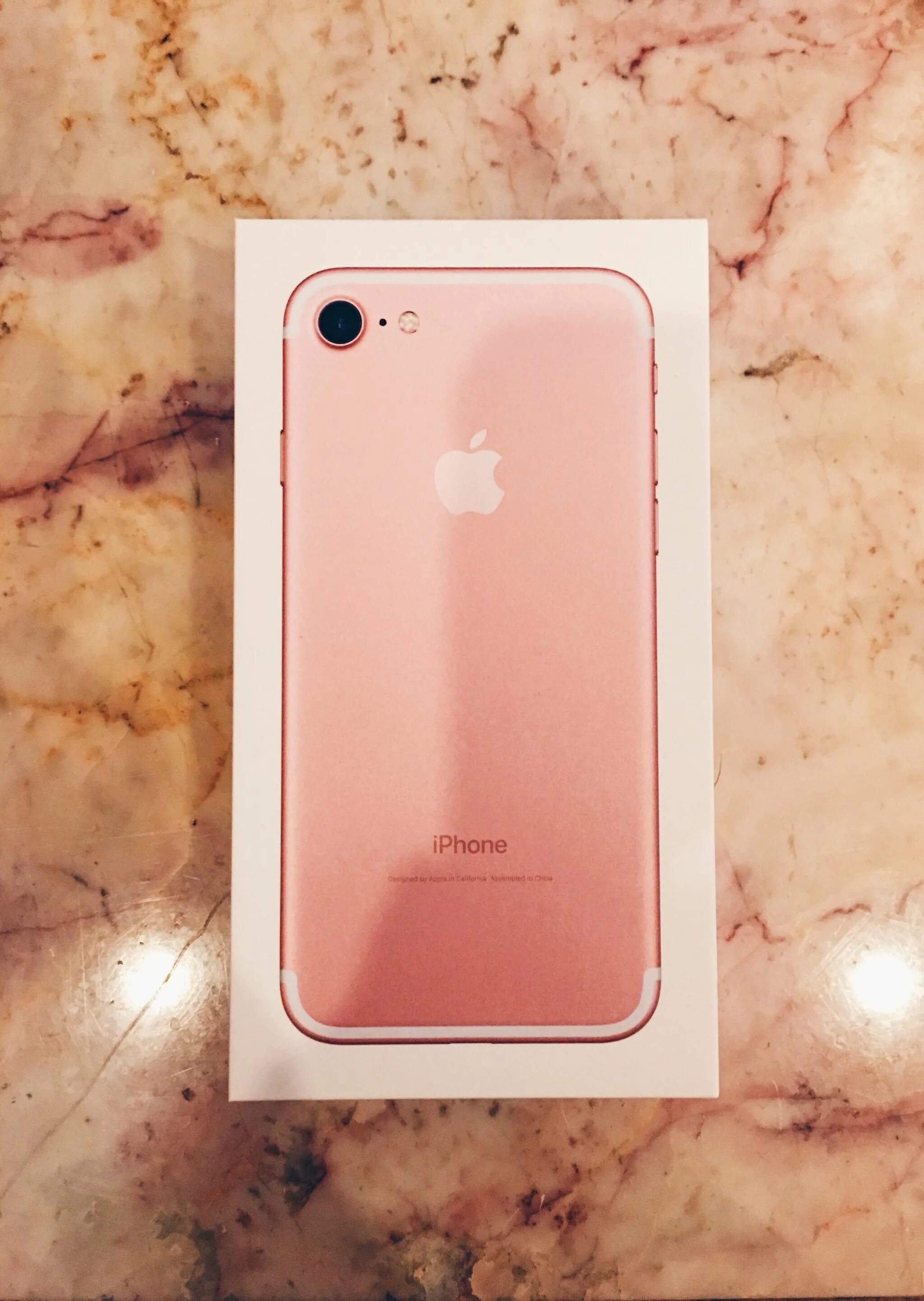 Телефоны айфон розовый. Iphone 7 розовый 128gb. Iphone 13 Pro Max розовый. Apple iphone 13 128gb розовый. Iphone 7 Rose Gold.