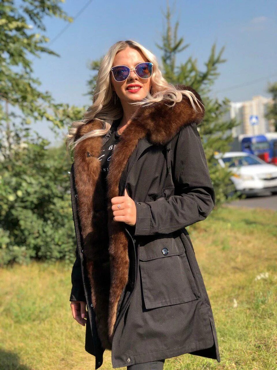 Парки с норкой женские. Парки из норки, женские. Парка с мехом норки. Парка из меха соболя. Парки с мехом песца 110 см.