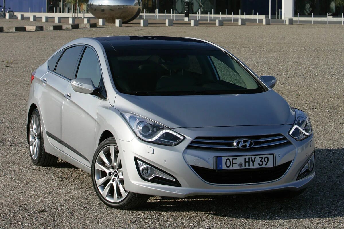 Hyundai i40. Hyundai i40 2013. Hyundai i40 седан. Хендай i40 2015. Купить хендай в москве 1