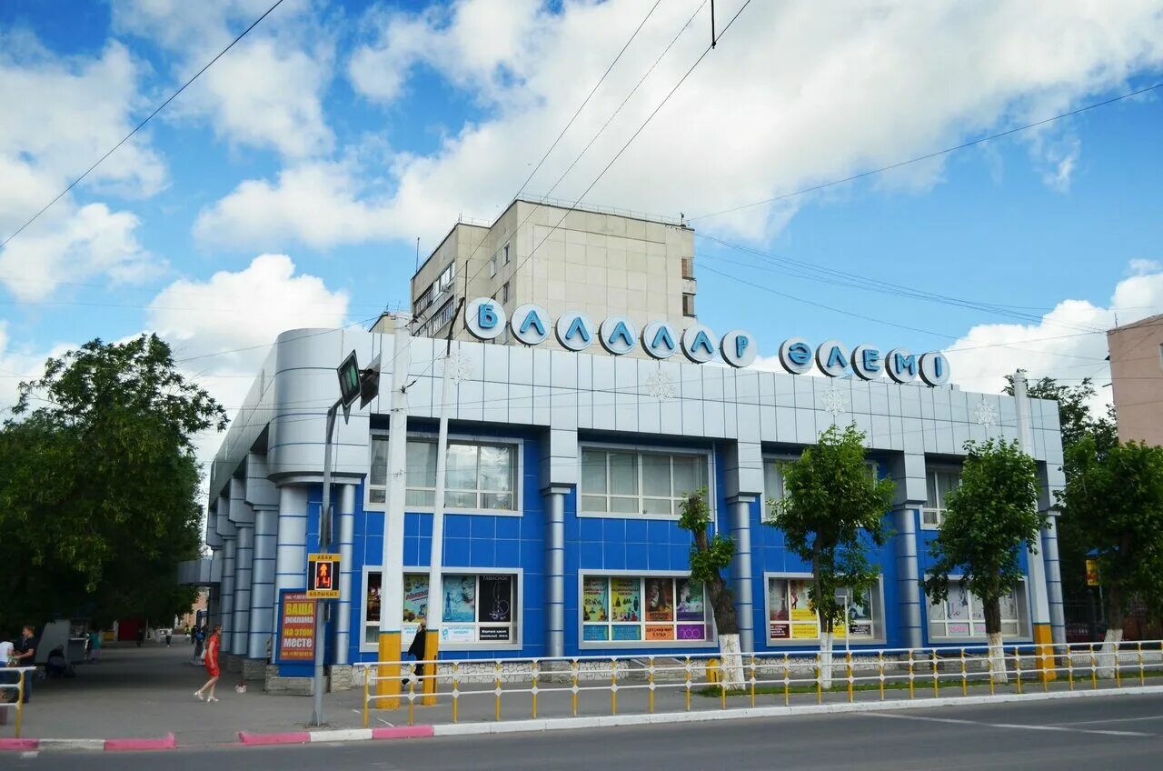 костанай улица аль фараби. костанай. бородина 215а. автосалон костанай казахстан. мир костаная.