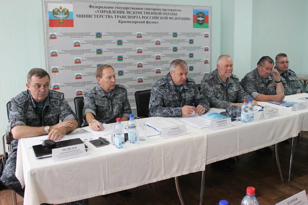 служба охраны. охрана в керчи. сотрудники вневедомственной охраны росгвардии. керченский филиал фгуп уво минтранса россии. отряд вневедомственной охраны.