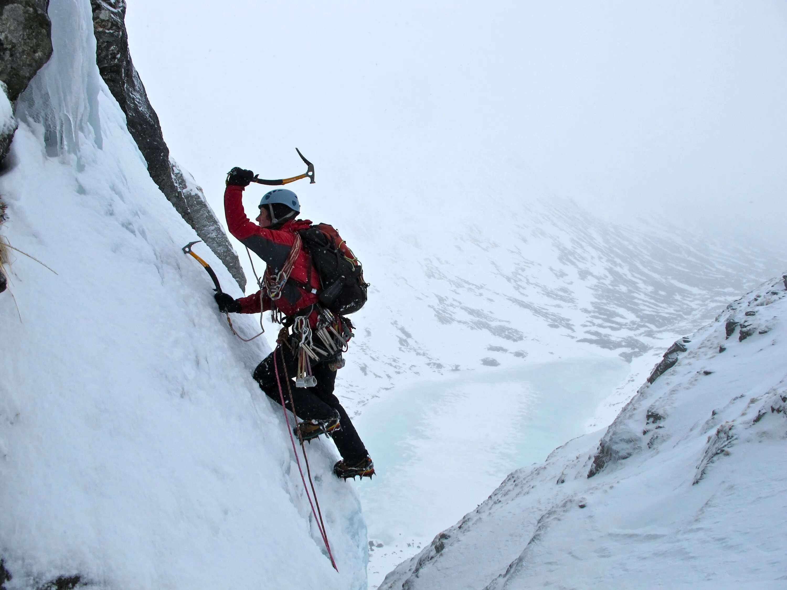 найти карты альпиниста. станислав поплавский скалолаз. лазание с верхней страховкой. маршрут подъема на эверест на карте. наталья башкирова альпинист.