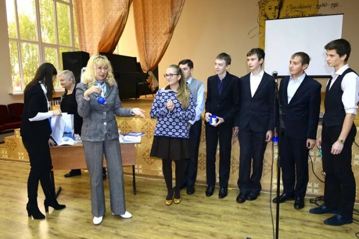 Лицей интернат 25 белгород. Белгородский инженерный лицей. Белгородский инженерный юношеский лицей-интернат. Лицей на апанасенко белгород. Биюли белгород.