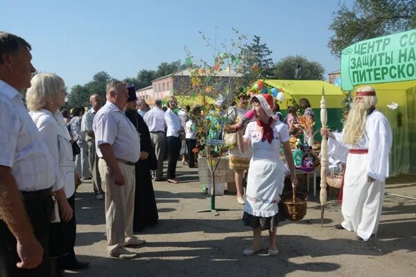 Рп5 питерка. Питерка (село, Саратовская область). Питерка Саратовская область Новореченский. Питерка село Саратовская население. Питерка Саратов.