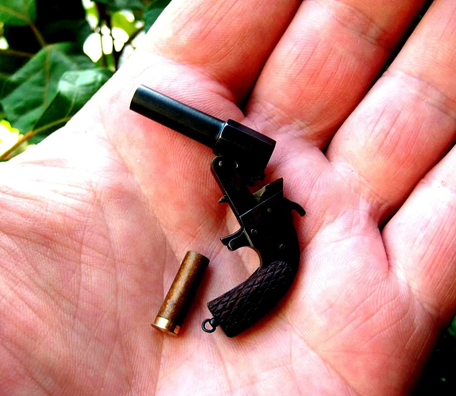 Mini weapons