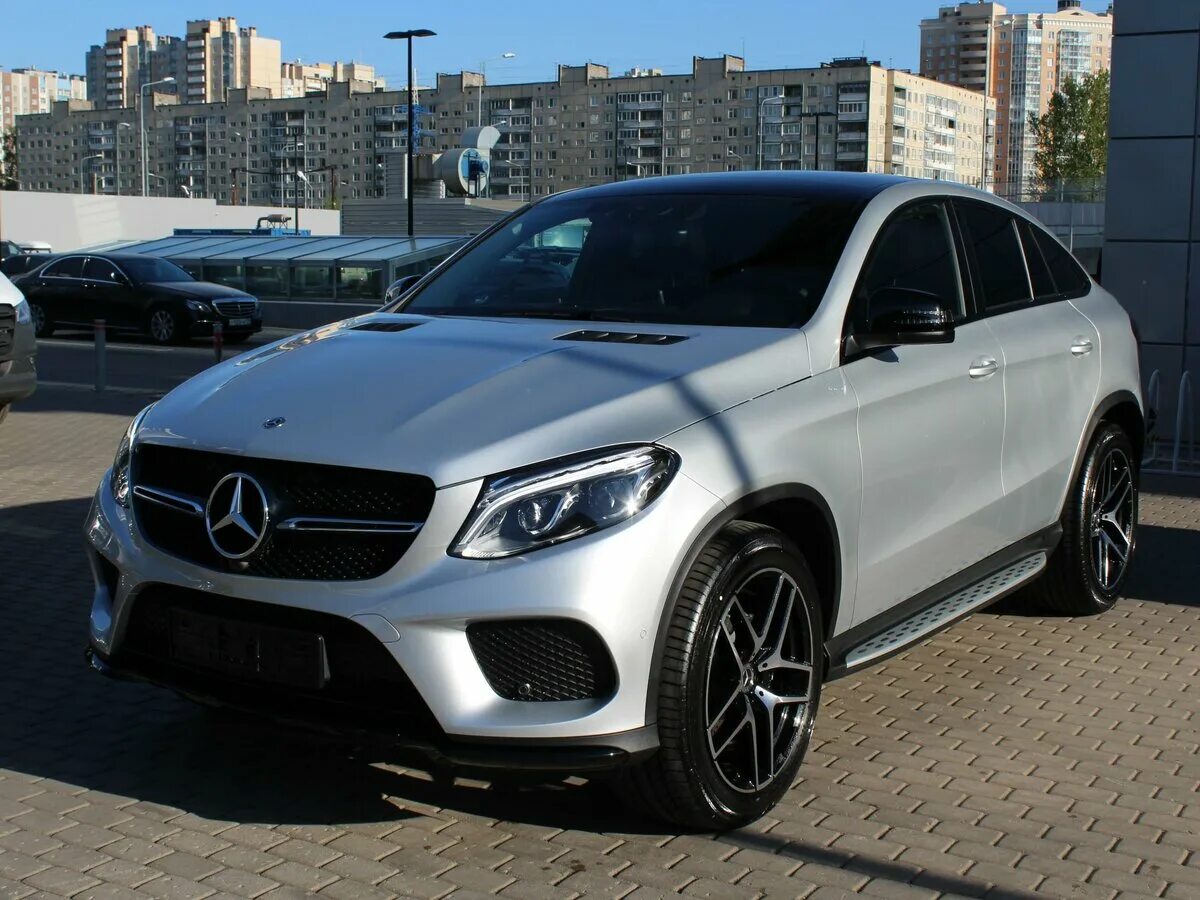 Купить мерседес 350d. Мерседес-Бенц GLE купе 350 4matic. Мерседес внедорожник GLE 350. Мерседес gl 350 Coupe. Мерседес Benz GLE Coupe 350.