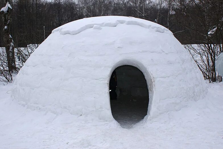 Иглу из снега. Как сделать иглу из снега. Домик из снега. Необычные постройки из снега. Как сделать иглу из снега.