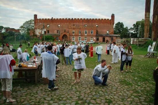 Замок Шаакен Дорф. Сыроварня Шаакен Дорф в Калининграде. Замок Шаакен сыроварня. Шаакен замок Калининград сыроварня. Шаакен дорф калининград