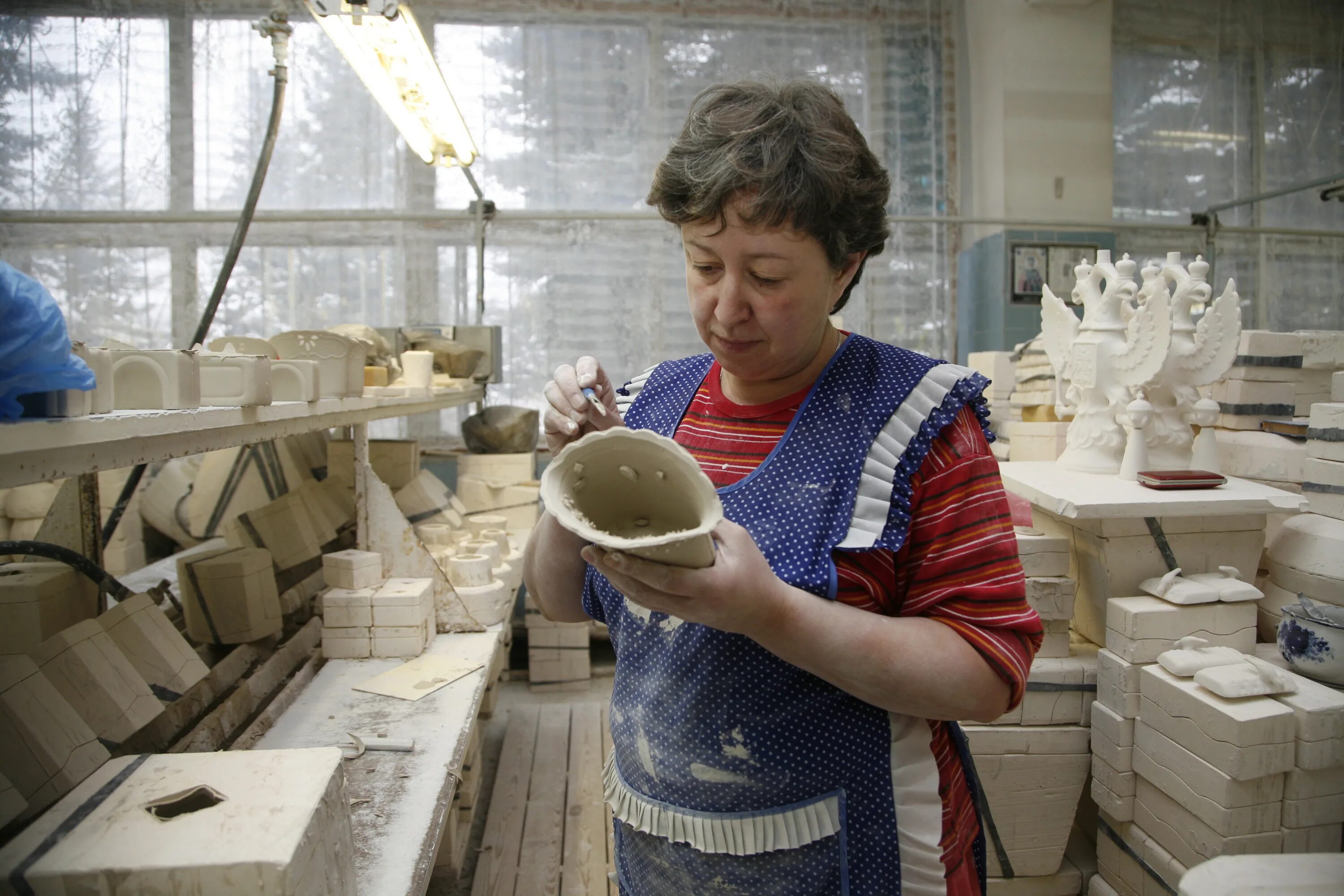 Казаковская филигрань самовар. Казаковская филигрань скань. Предприятия художественных изделий. Вача казаковская филигрань. Нижегородские промыслы казаковская филигрань.