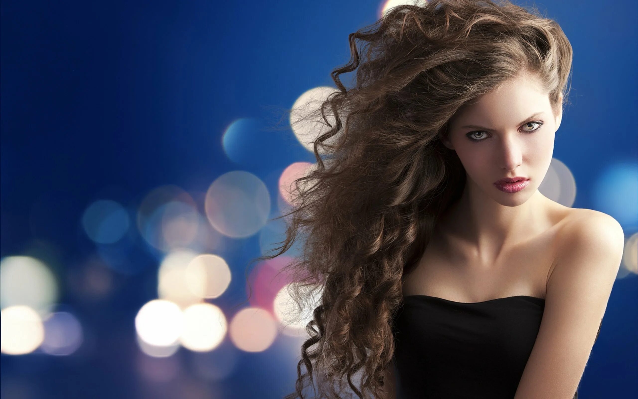 Стрижки для брюнеток. Красивые гладкие волосы. Длинные рыжие волосы. Симпатичные волосы. Красивые ухоженные волосы.