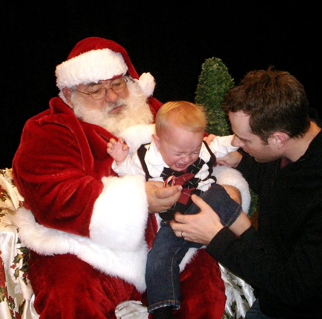 Новый год в доме престарелых. Худший дед дом. Худший дед дом. Худший дед дом. Санта для плохих детей.