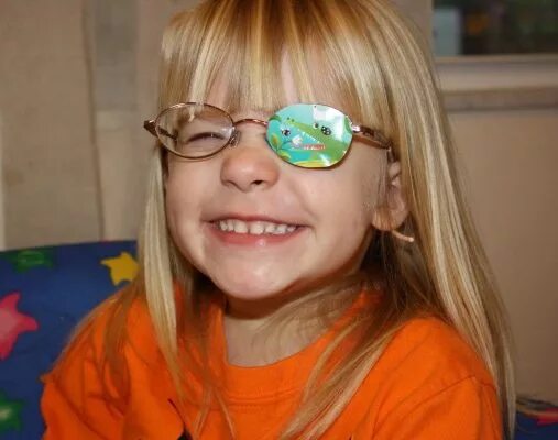 заклейка на очки для детей. окклюдер повязка. окклюзия косоглазие. очки от косоглазия. очки от косоглазия.