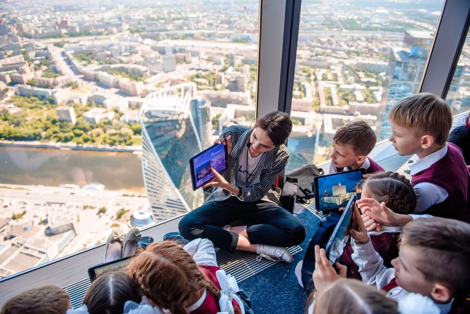 экскурсия москва сити 89 этаж. экскурсия москва сити на 89 этаж смотровую площадку. башня федерация смотровая 360. башня федерация смотровая площадка 89. 89 этаж москва сити смотровая площадка.