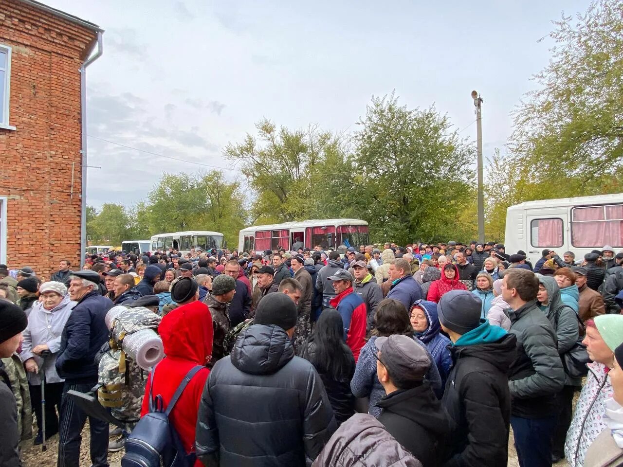 Новости пугачев сегодня последние свежие события. Мобилизованные из Саратовской области. Пугачев Саратовская область. Похороны мобилизованного Каменка Пензенская. Пугачёв (город).