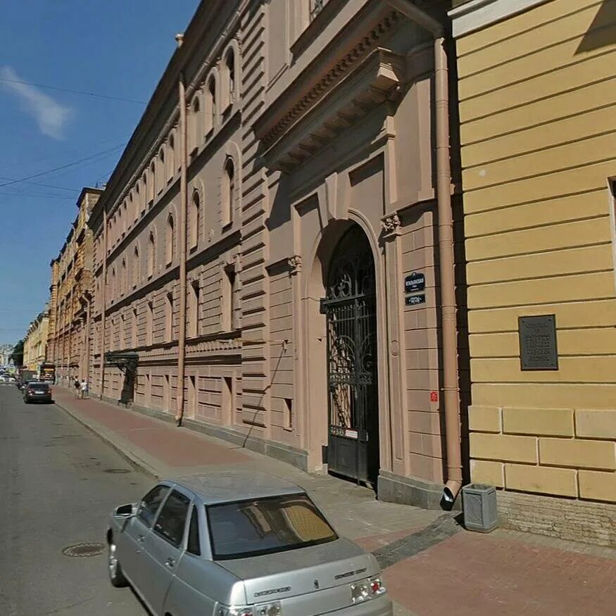 MILAN, ITALY - SEPTEMBER 12, 2017: Typical Street in Neighborhood Brera in Milan