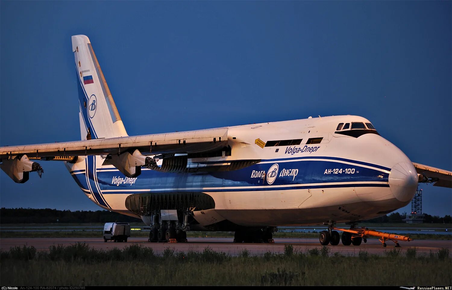 Первый полет ан 124 собранный в ульяновске