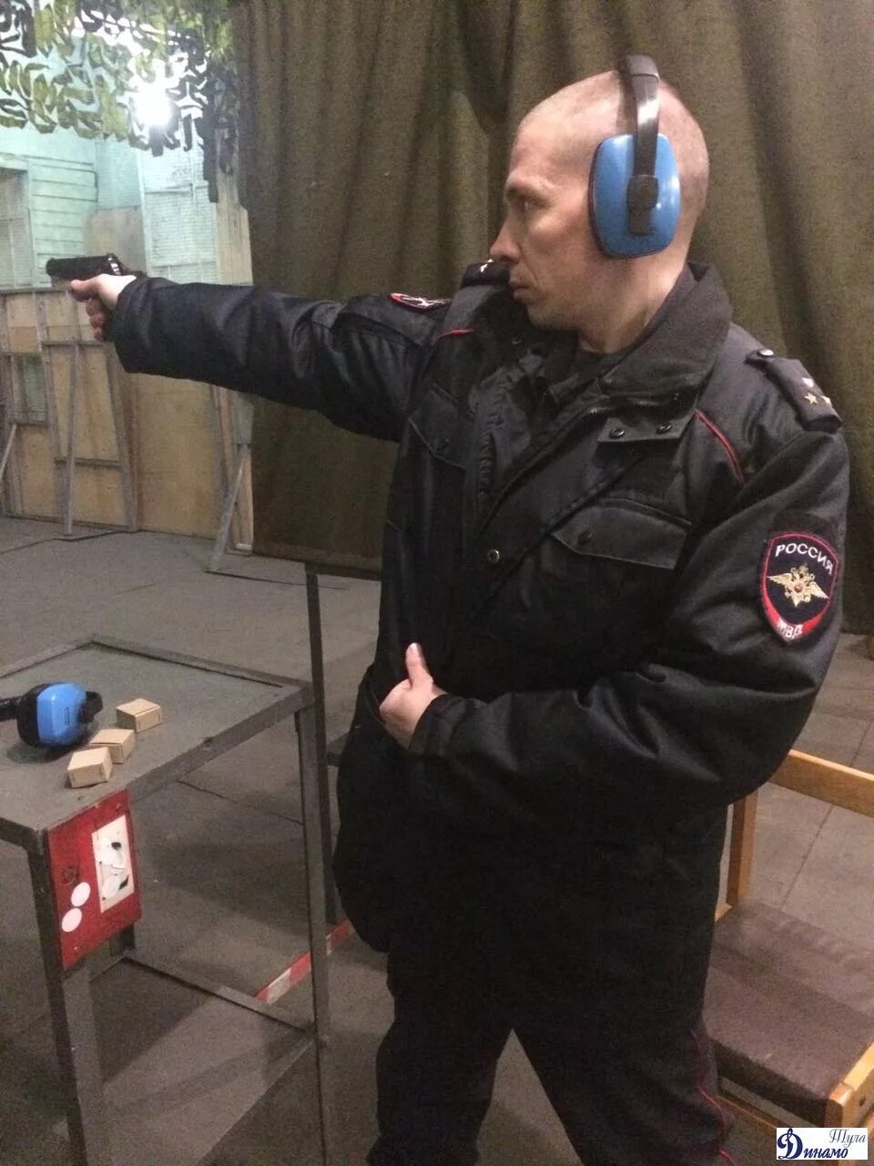 Тир тула. Тир. Стрелковый клуб динамо тула. Стрелок тула магазин пневматики. Тульский оружейный музей тир.