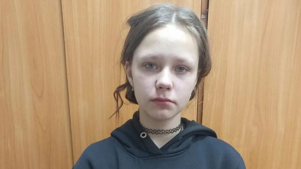 12 летняя живет с 48. 13-Летняя ученица. Пропажа девочки в Челябинске.