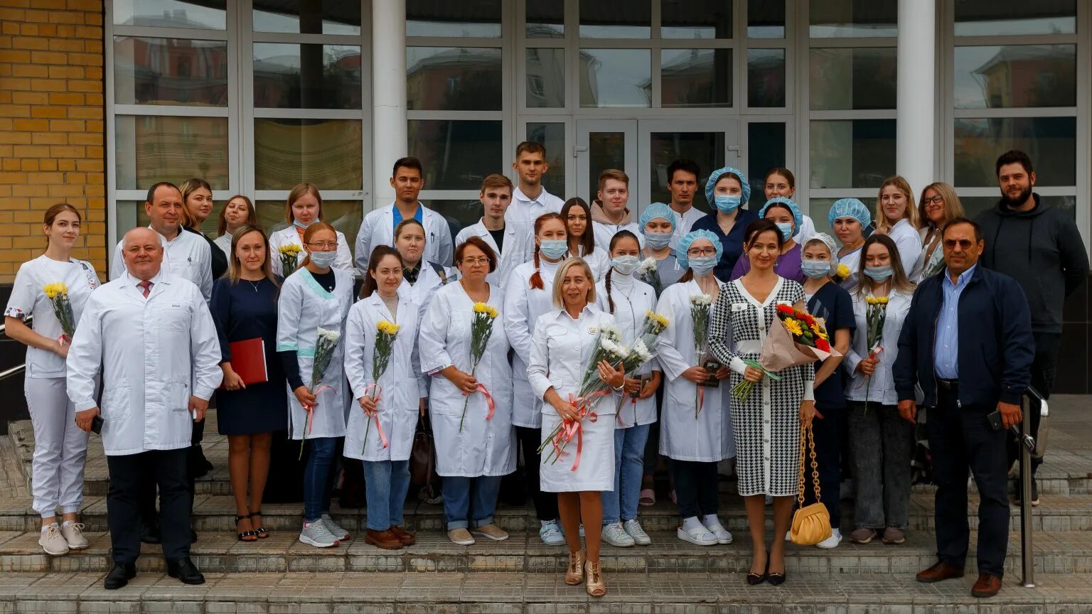 Врач на дом каменск уральский. 3 больница каменск-уральский. городская больница 2 каменск-уральский. 7 больница каменск-уральский. детская городская поликлиника 1 каменск-уральский.
