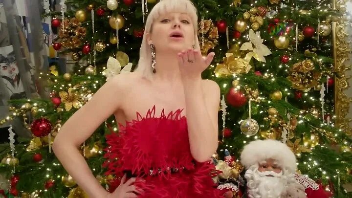 Песня натали игрушки. Песня натали игрушки. Натали новогодняя. Натали певица альбомы. Песня натали игрушки.