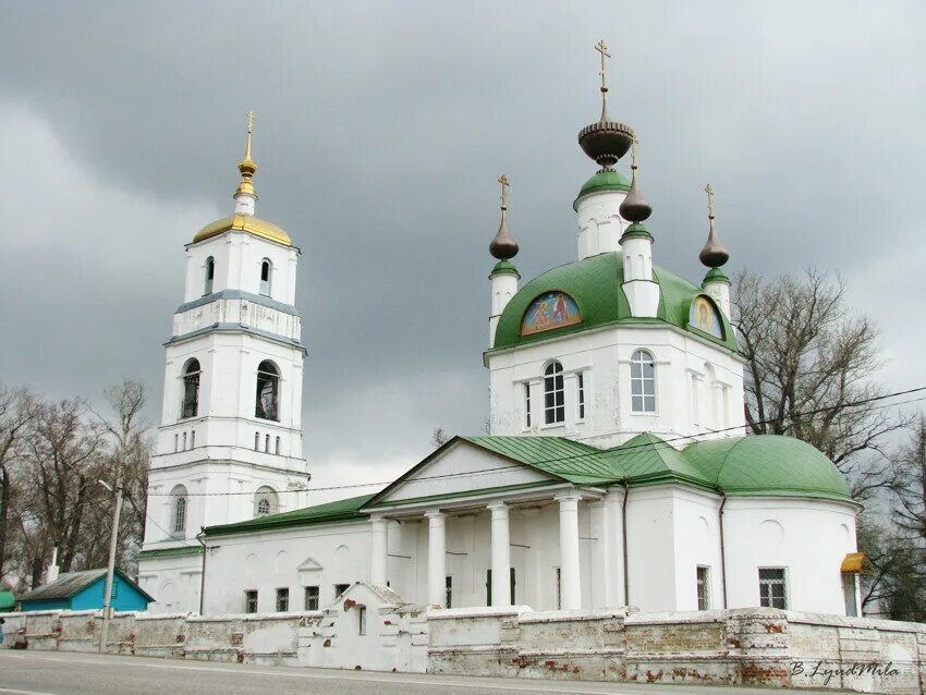 храм святой троицы марий эл. троицкий храм бологое. храм живоначальной троицы в серебряниках москва. троицкая церковь в москве на яузской. свято троицкий храм пичаево.