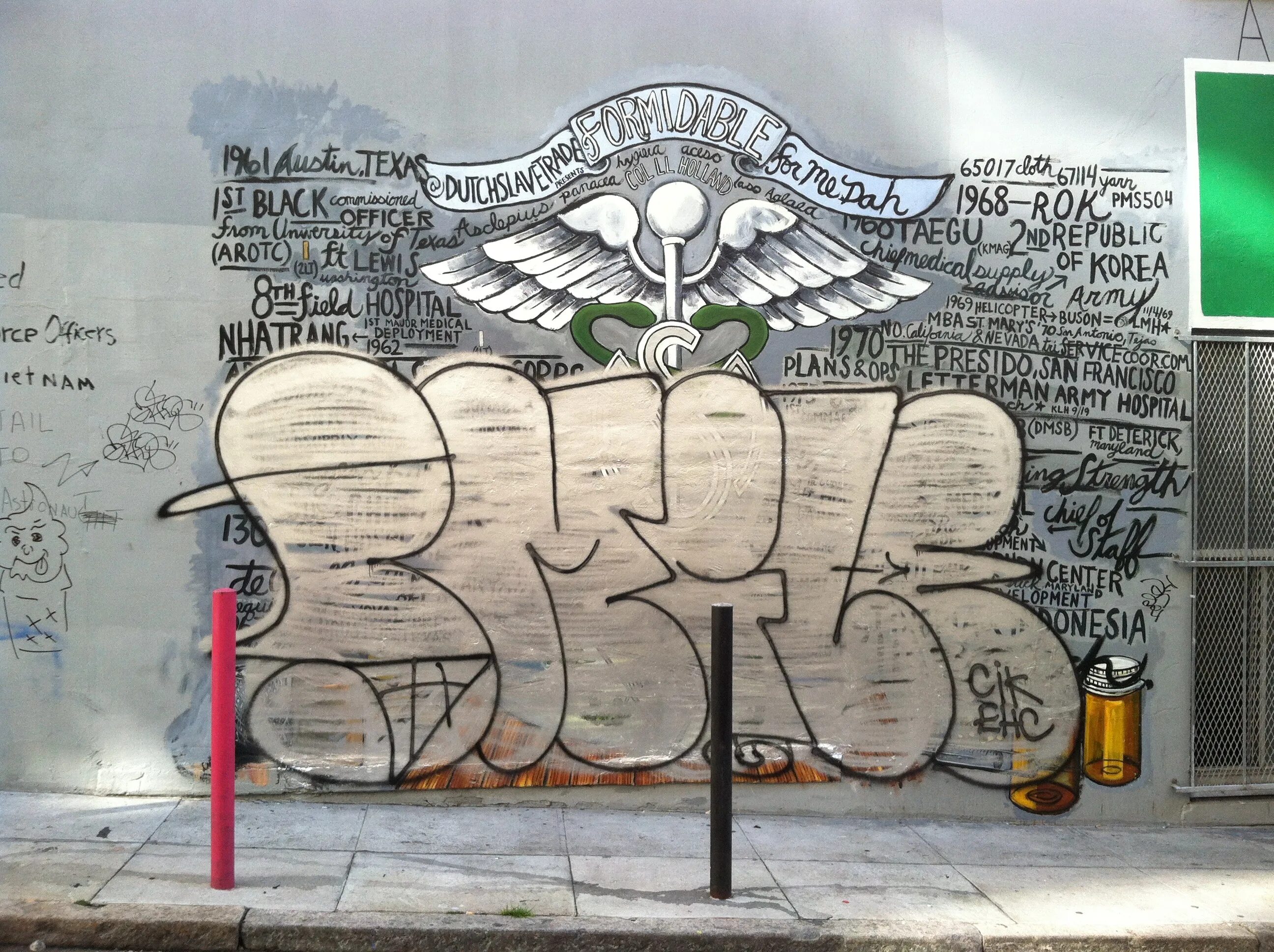 Тгр крю граффити. Ленни пирс justice crew. Граффити тольятти. Язык жестов. Граффити la.