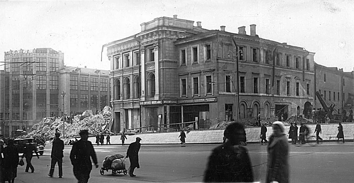 Москва 40 е. Тверская улица в 30е годы. Улица Горького 1930е. Тверская улица 1930.