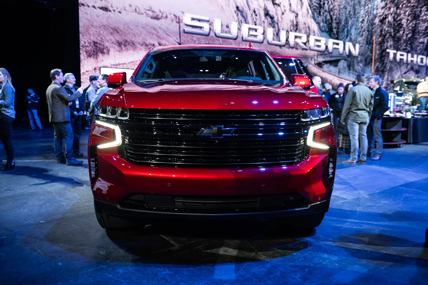 Шевроле новые цена фото. Шевроле Тахо 2021. Внедорожник Chevrolet Tahoe 2021. Chevrolet Tahoe 2021 комплектации. Шевроле Тахо 2022.