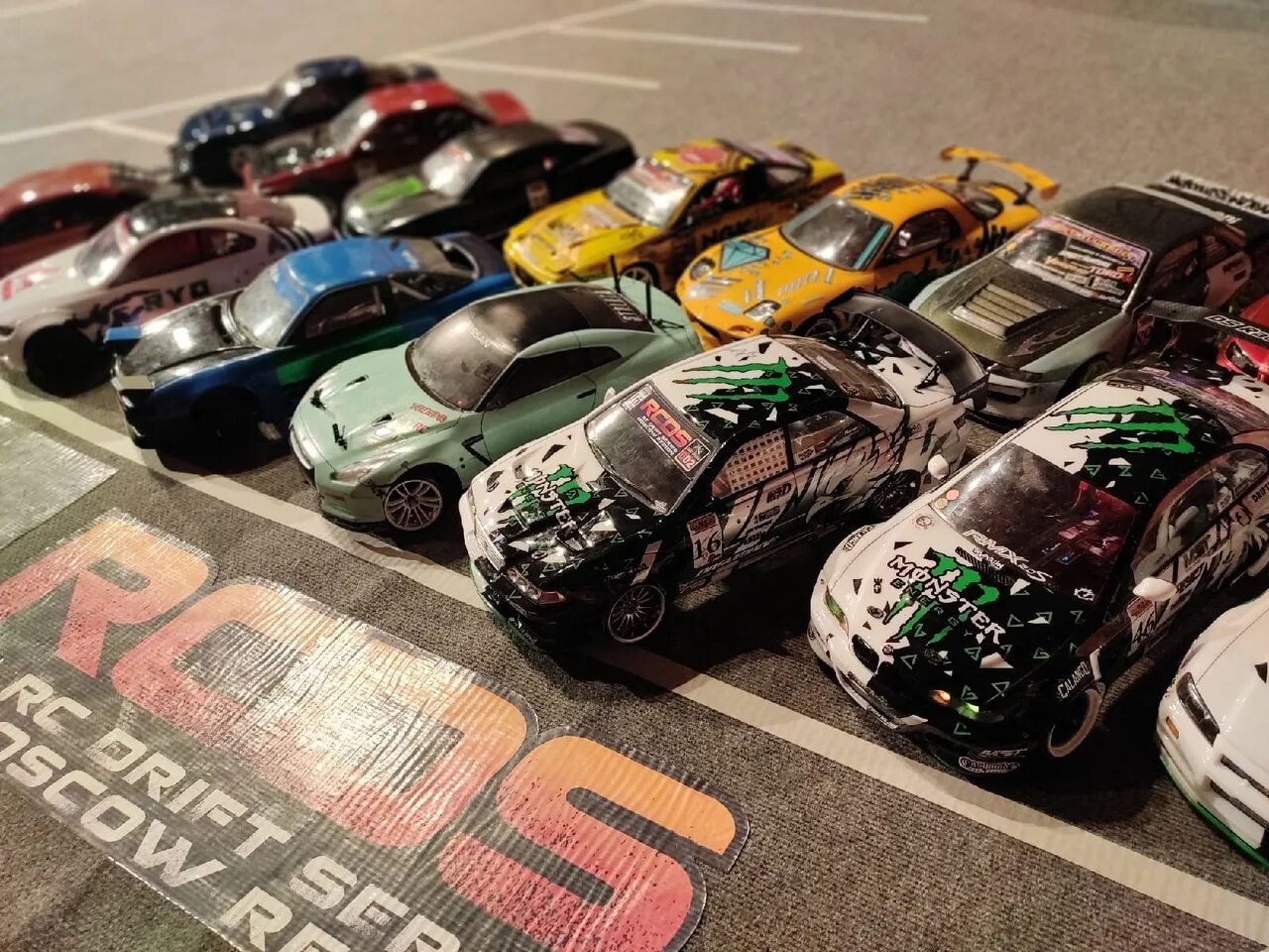 Https xn 6kcabbb1acdecki7dpohjfbo1bkn66aka xn p1ai. RC Drift соревнования. Автомодельный спорт радиоуправляемые модели. Автомодельный режим. Топливо автомодельное.