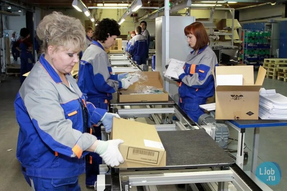 Работа для женщин упаковщица. Упаковщик. сборщица упаковщица. фасовщица в уфе. комплектовщица.