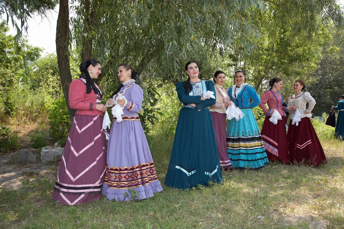На этом месте растёт текст, но он ещё не созрел.
