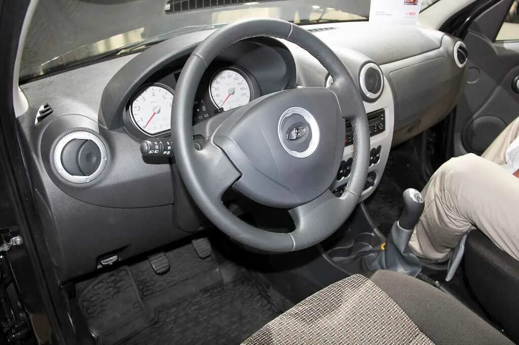 Лампочка чек рено сандеро 2. Индикаторные лампы на панели рено логан-2. Спираль на ларгусе. Лампа панели приборов ларгус. Лампочки на панели приборов рено дастер.