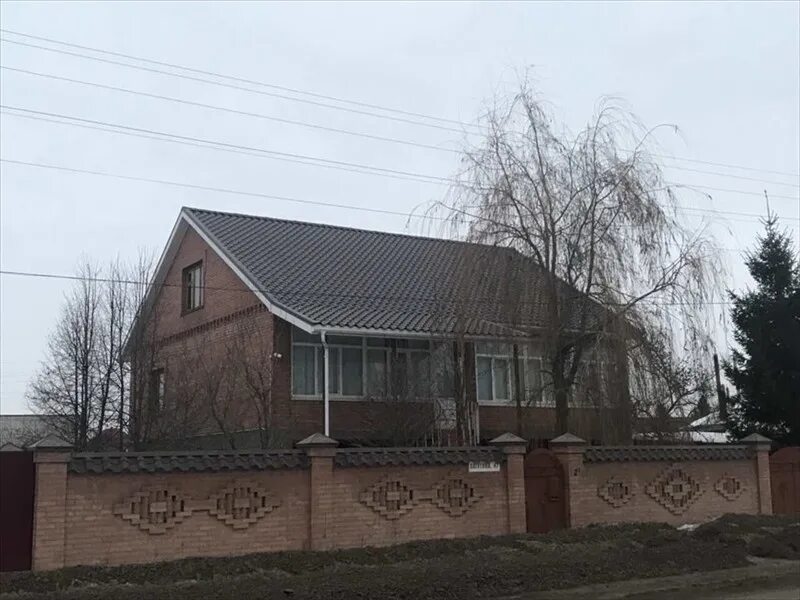 колхозная дом 14. кинель-черкассы улица дачная дом 14а. село бобровка кинельский район. кинель п лебедь железнодорожная 1. дом 136 кв м.