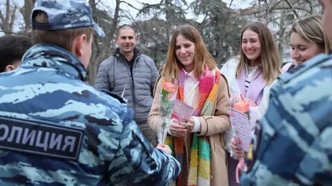 Жизнь март сотрудники