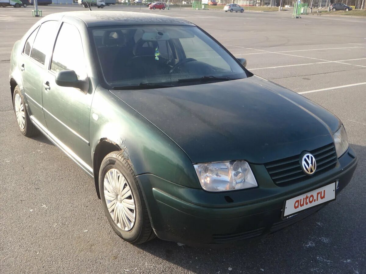 Volkswagen bora 1.6. Volkswagen Bora 2002 год. Volkswagen Bora зеленая. Фольксваген Бора 2002 универсал. Фольксваген Бора 1998 год зеленый.