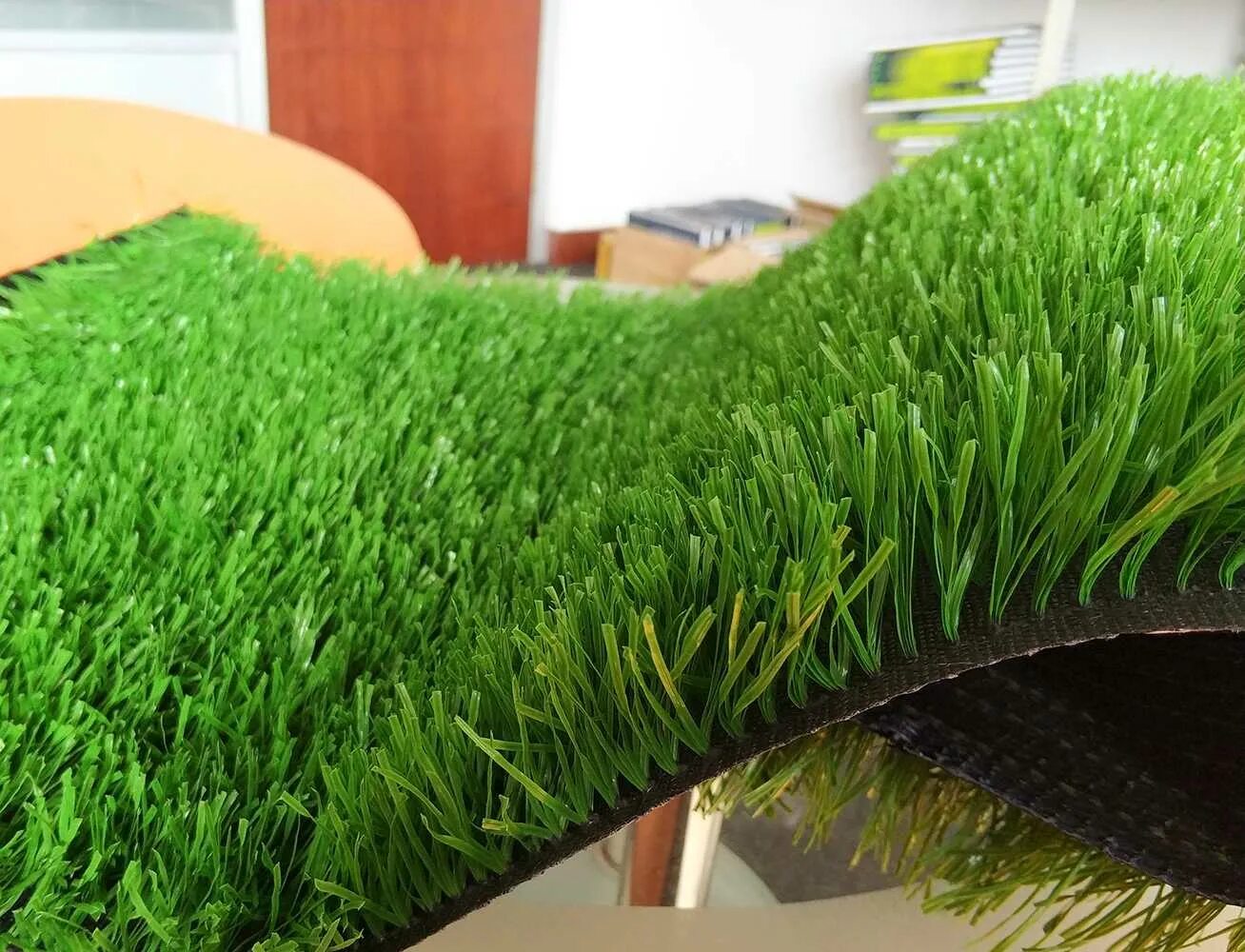 Grass fibre 15\6. Искусственный газон для футбольного поля. Натуральный газон для футбольного поля. Искусственный газон для поля. Искусственный футбольный газон.