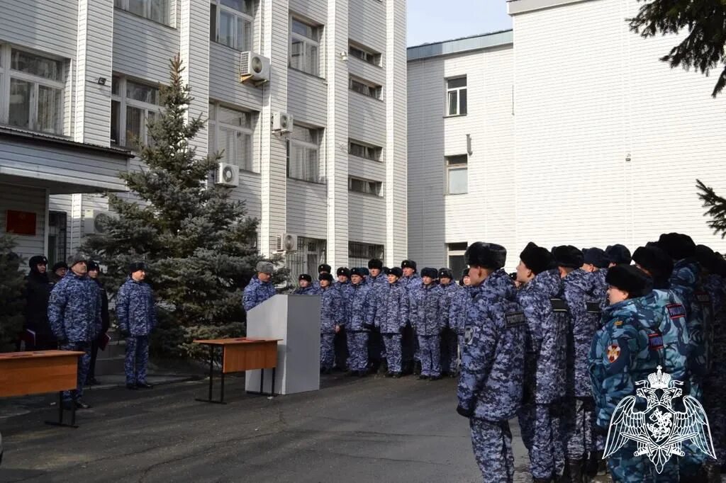 Собр адыгея. Пузанов темрюк росгвардия. Командование уральского округа росгвардии россии. Ово росгвардия. Полицейская форма.