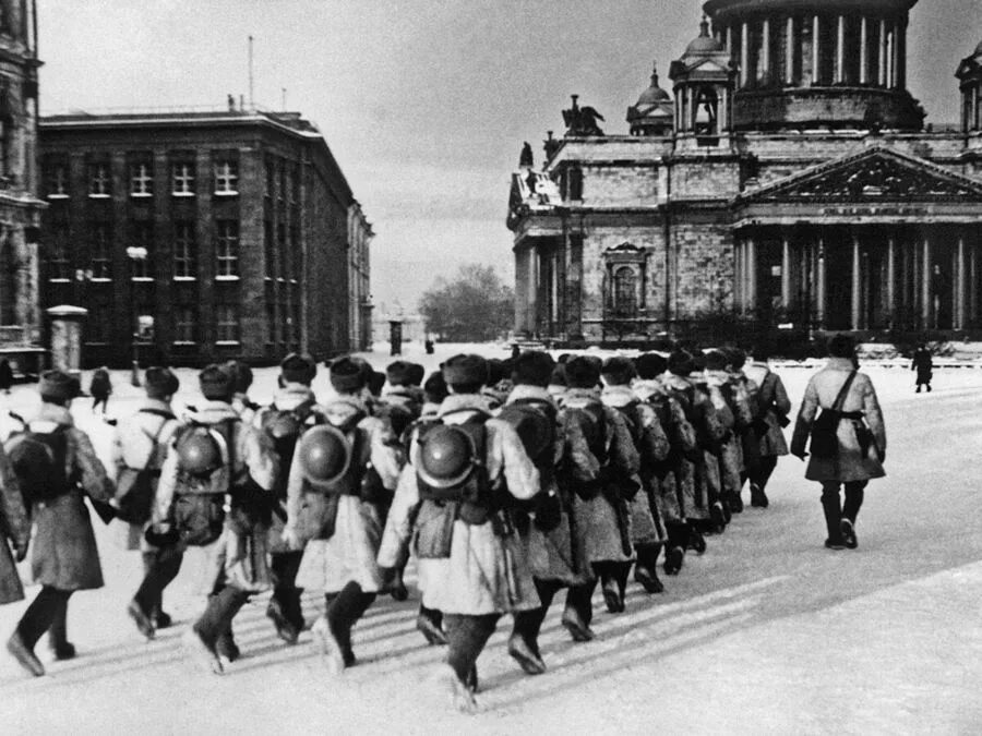 первые дни блокады