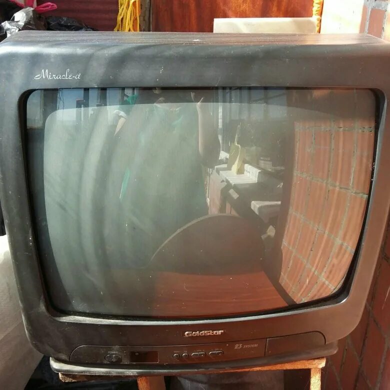 GOLDSTAR телевизор старый. Старый телевизор Голдстар марка. Голдстар телевизор старые модели. Голдстар телевизор старого образца.