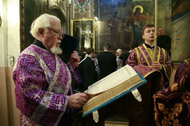 богослужения в коломенском. храм казанской иконы божией матери в коломенском. престольный день село ребриково 05. троицкая служба. богослужения в коломенском.