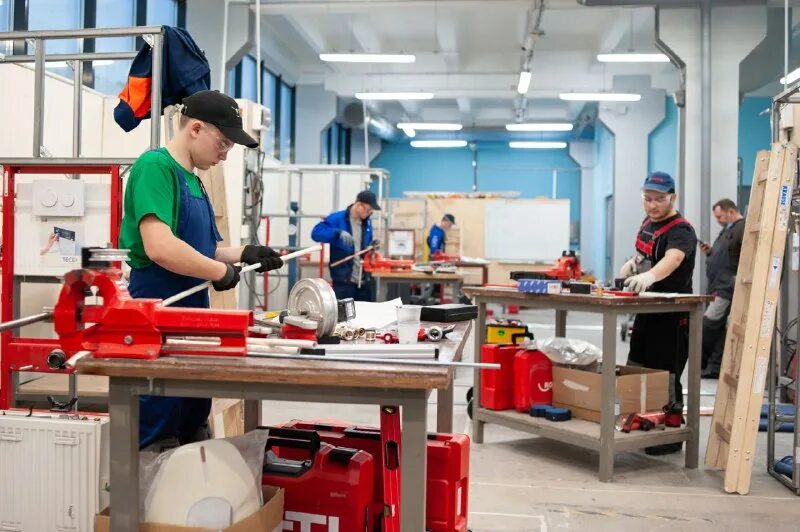 колледж кдпи им карла фаберже. г федорова. реклама работы. техникум связи 54 москва. альметьевский политехнический техникум специальности.