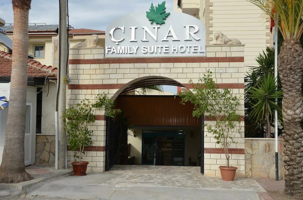 Cinar garden apart) 4*. Cinar family suite hotel 4 турция. Cinar family suite 4. Чинар фэмили сьют сиде. Cinar family suite hotel 4 турция.