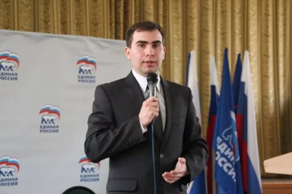 Работа первичного отделения партии