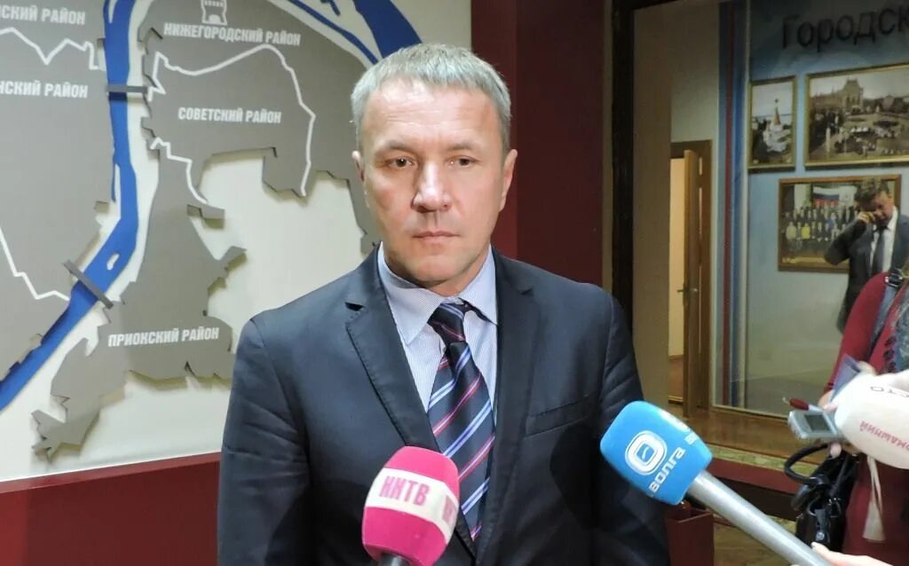 Высокинский назначил Вихарева директором Спецавтобазы - Экономика - Официальный 