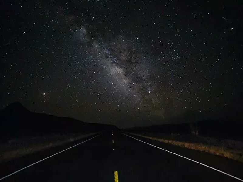 Так как ночью он может. Ночное небо. звездное небо. ночное звездное небо. звездное небо ночью.
